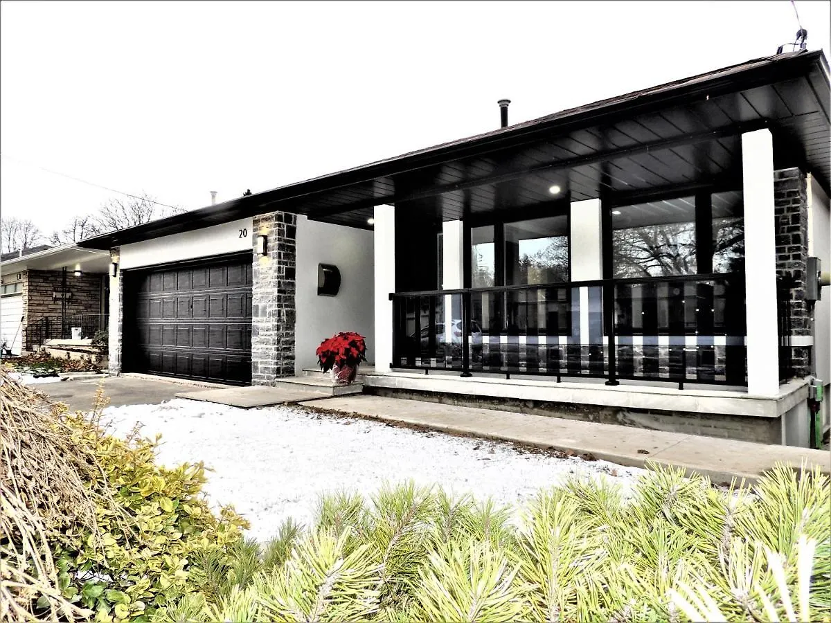 בית נופש Iresidence In Toronto - Fantastic Vacation Home With Breakfast