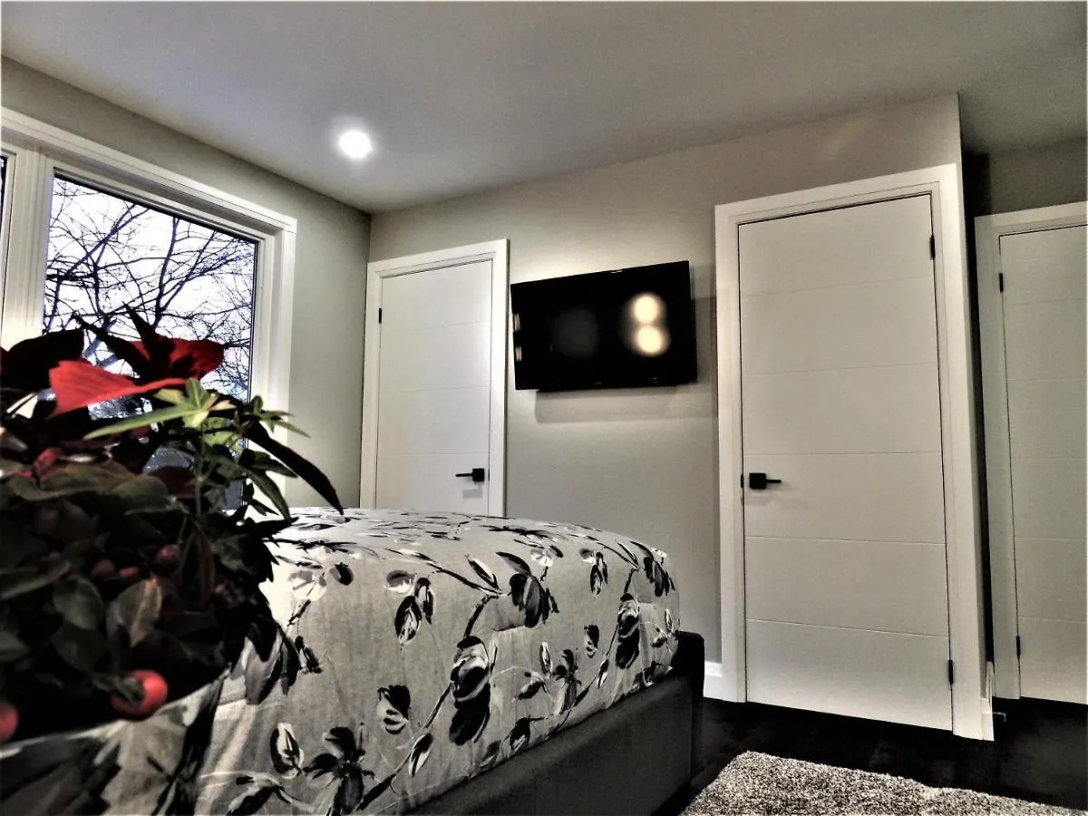 Casa vacanze Iresidence In Toronto - Fantastic Vacation Home With Breakfast