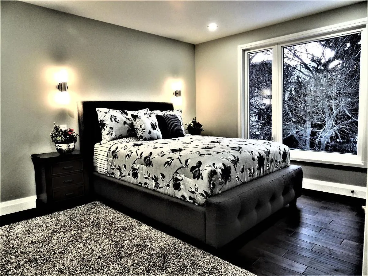 Holiday home Iresidence In Toronto - Fantastic Vacation Home With Breakfast